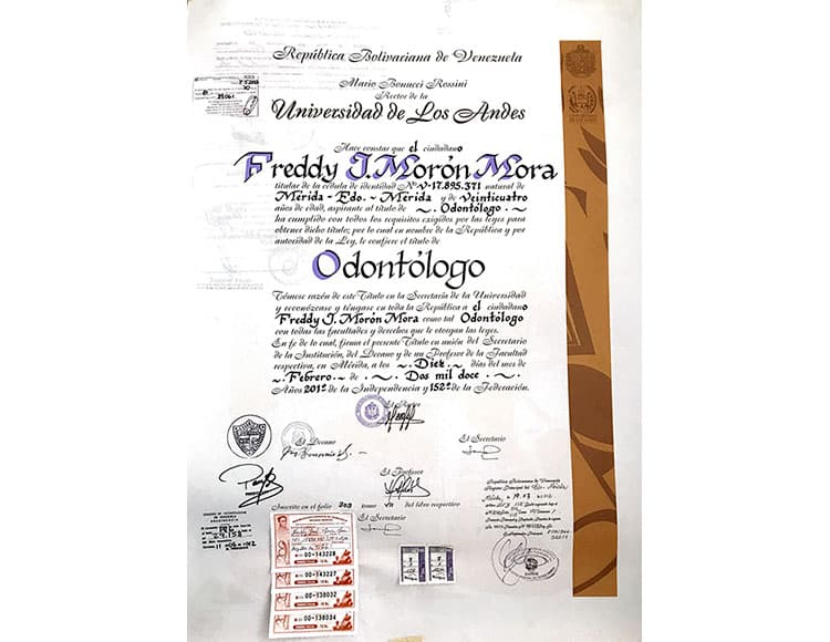 titulo cirujano maxilofacial dr fredy moron 1
